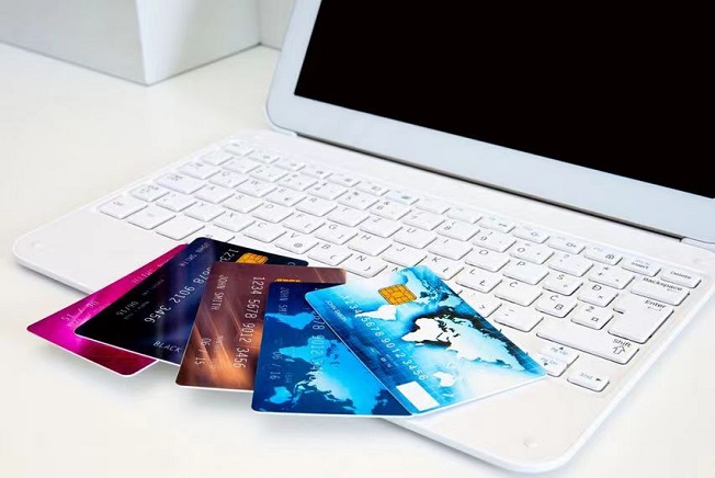 卡銀家-申卡行業(yè)領(lǐng)軍品牌！